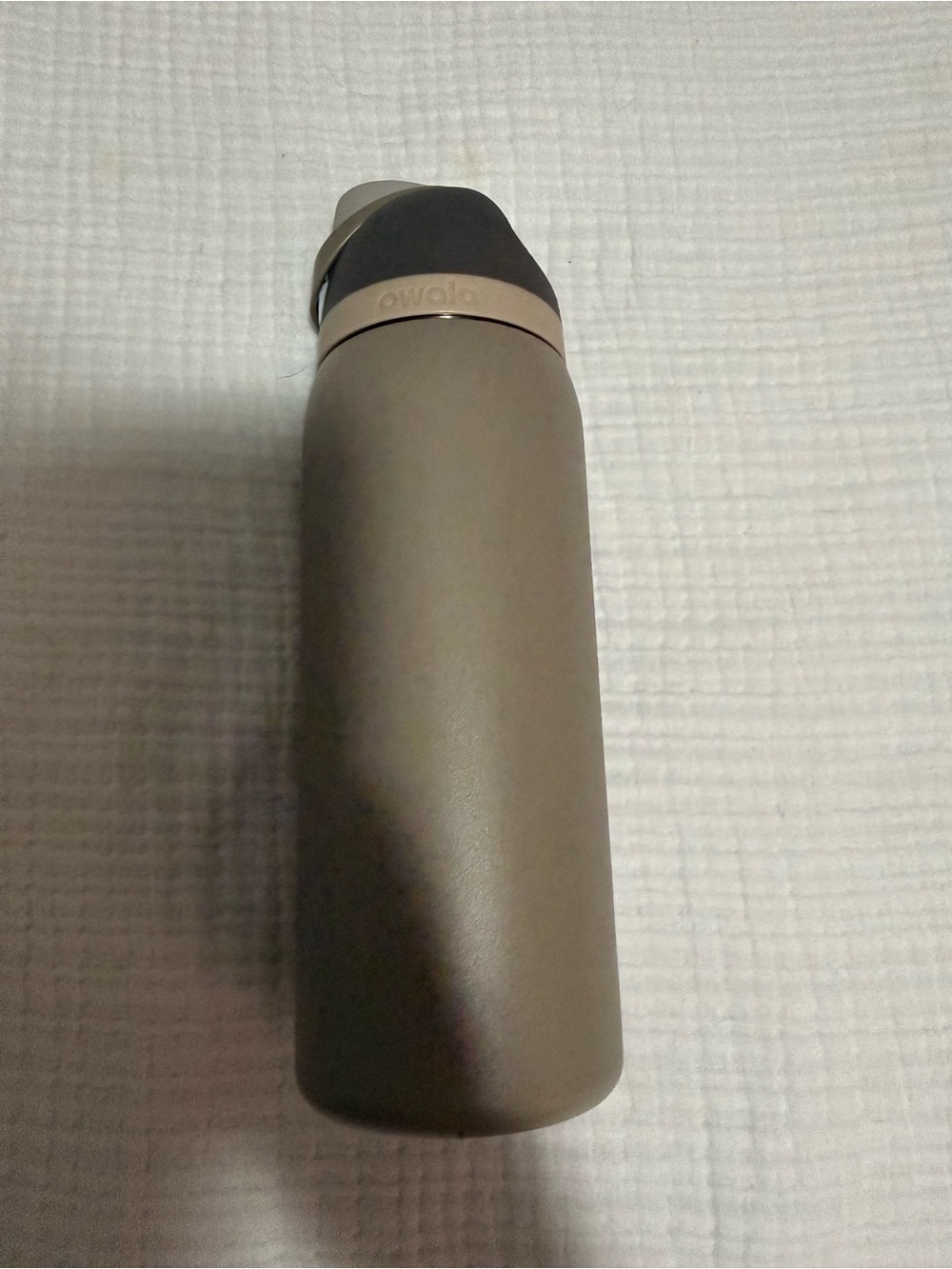 Owala Beige and Brown Insulated 32oz Water Bottle - Picture 3 of 7